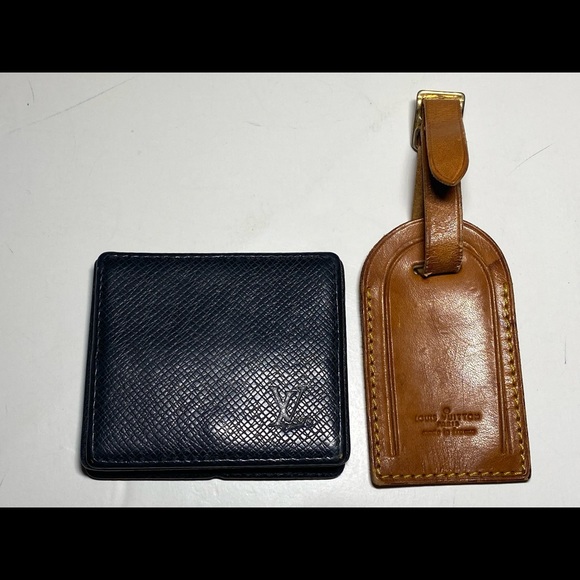 GENUINE LOUIS VUITTON Taiga Coin Case AUTHENTIC Made in France - Picture 13 of 14